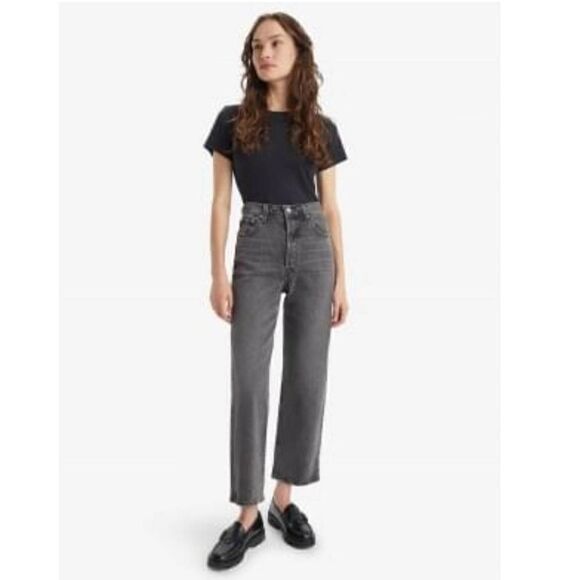 Levis Premium RIBCAGE STRAIGHT ANKLE High Rise Size 31 - Picture 1 of 8